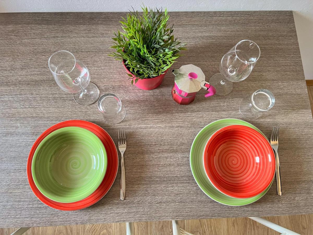 Lovely Apartment A Due Passi Dal Mare Rimini Bagian luar foto